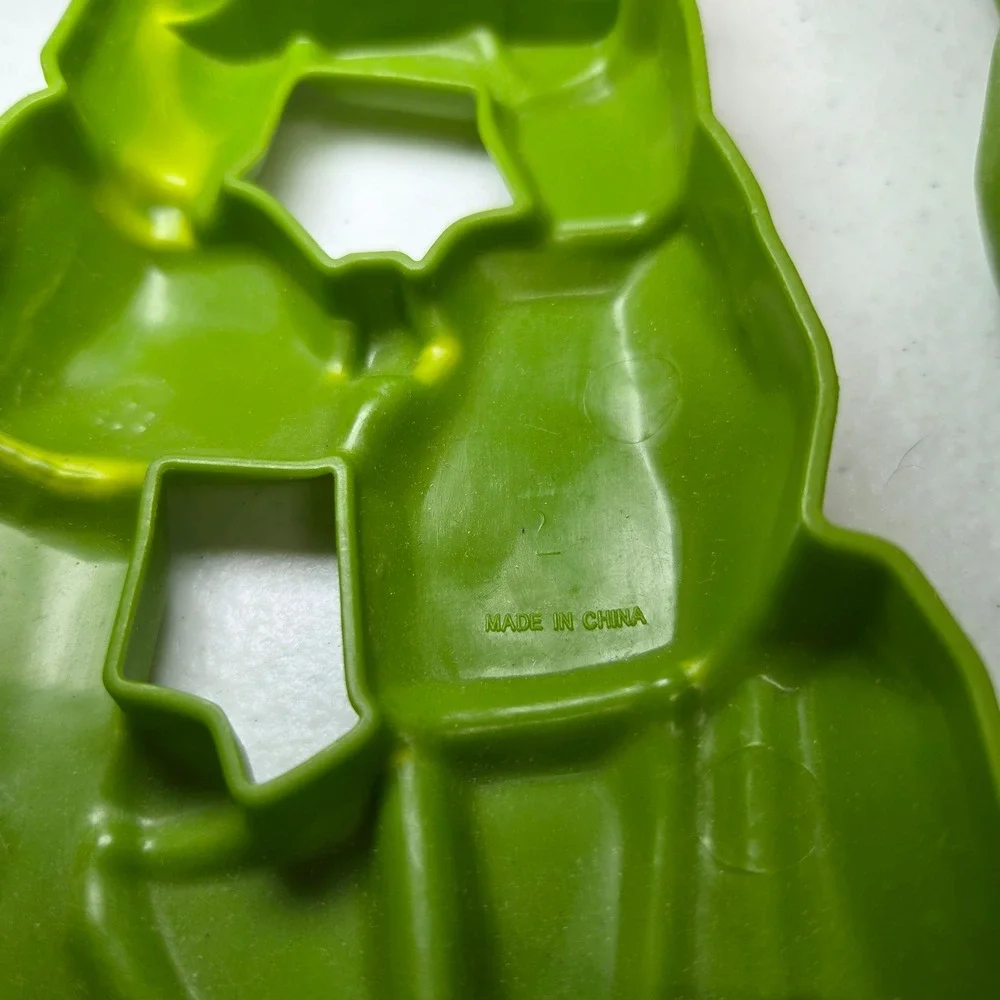 Thomas and Friends Green Rock Wall Replacement Track Pieces 7 Inch‎ Set of 3